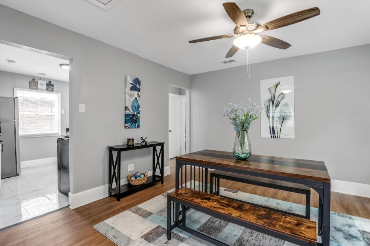 Modern & Cozy East Side Gem ~ Queen Beds ~ Parking Detroit Exterior foto